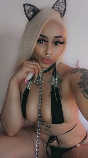 Cleonice outcall escort